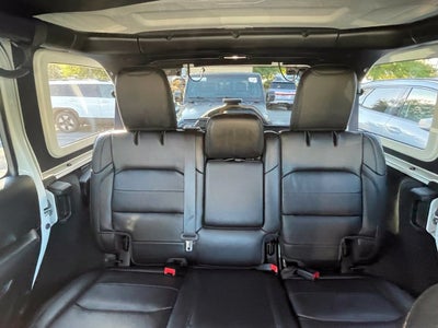 2020 Jeep Wrangler Unlimited Sahara Altitude Leather, Navi, Alpine, One Owner, Clean CarFax