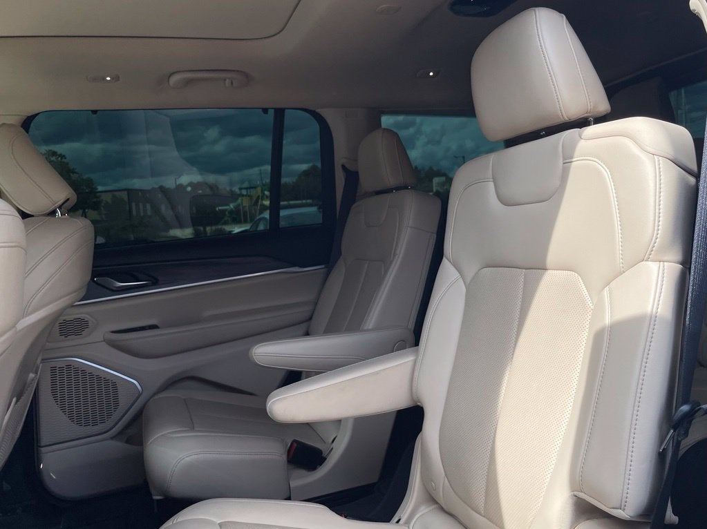 2021 Jeep Grand Cherokee L Limited Pano Roof, Navi, Bucket Seats, 20" Wheels, Lux Tec