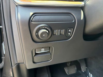 2024 Jeep Grand Wagoneer L Series III