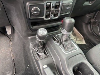 2023 Jeep Gladiator Overland