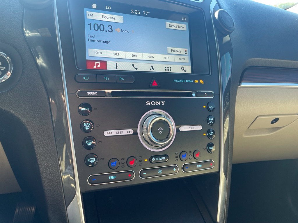 2018 Ford Explorer Limited One Owner, Clean CarFax, Leather, Moonroof, Bucket