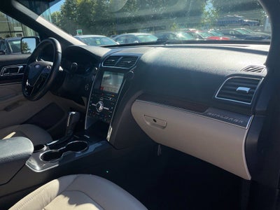 2018 Ford Explorer Limited One Owner, Clean CarFax, Leather, Moonroof, Bucket