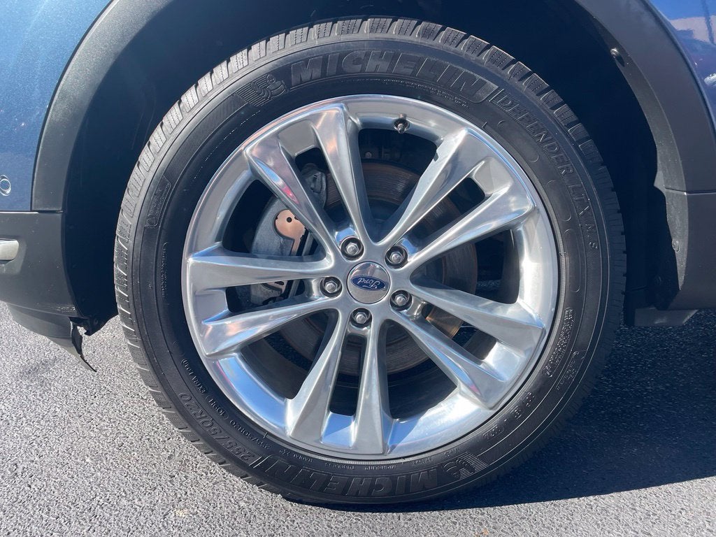 2018 Ford Explorer Limited One Owner, Clean CarFax, Leather, Moonroof, Bucket