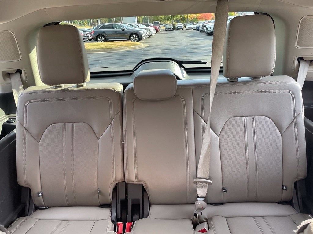 2020 Ford Expedition Limited Leather, Moonroof, Third Row, Clean CarFax, One Ow