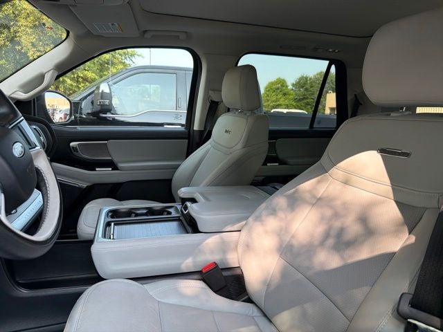 2025 Ford Expedition Platinum CARFAX 1-OWNER