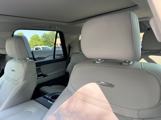 2025 Ford Expedition Platinum CARFAX 1-OWNER