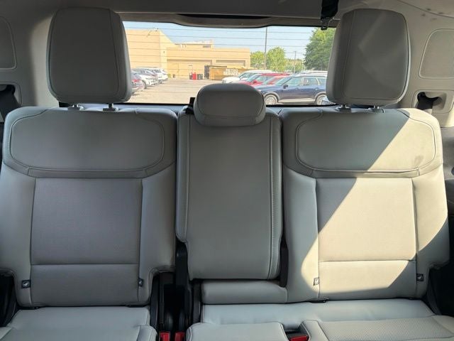 2025 Ford Expedition Platinum CARFAX 1-OWNER
