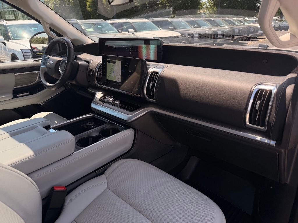 2025 Ford Expedition Platinum CARFAX 1-OWNER