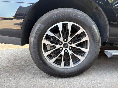 2025 Ford Expedition Platinum CARFAX 1-OWNER