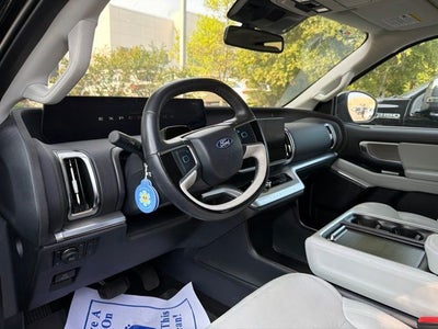2025 Ford Expedition Platinum CARFAX 1-OWNER
