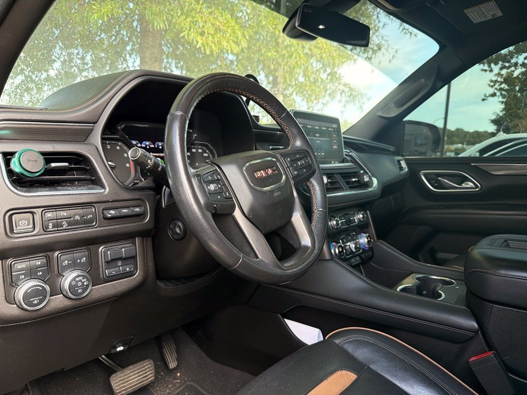 2021 GMC Yukon XL AT4 Pano Roof, Bucket Seats, Power Boards, DVD's