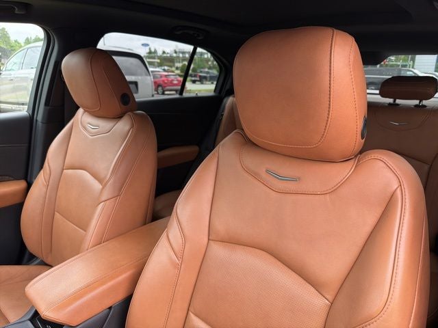 2021 Cadillac XT4 Premium Luxury