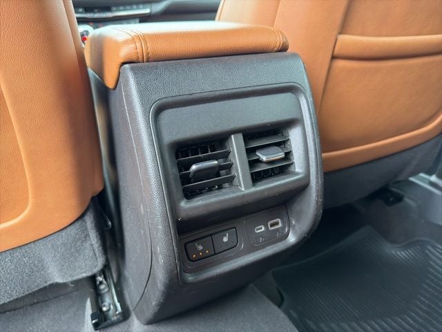 2021 Cadillac XT4 Premium Luxury