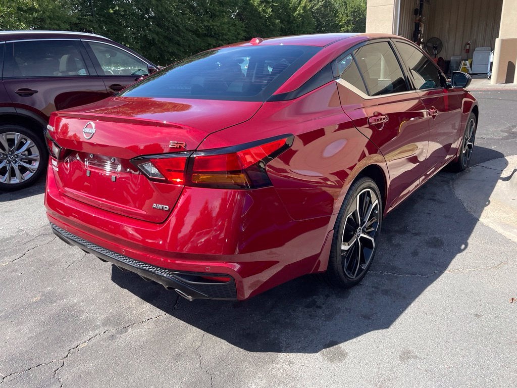 2024 Nissan Altima 2.5 SR One Owner