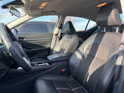 2025 Nissan Altima 2.5 SR