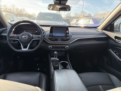 2025 Nissan Altima 2.5 SR