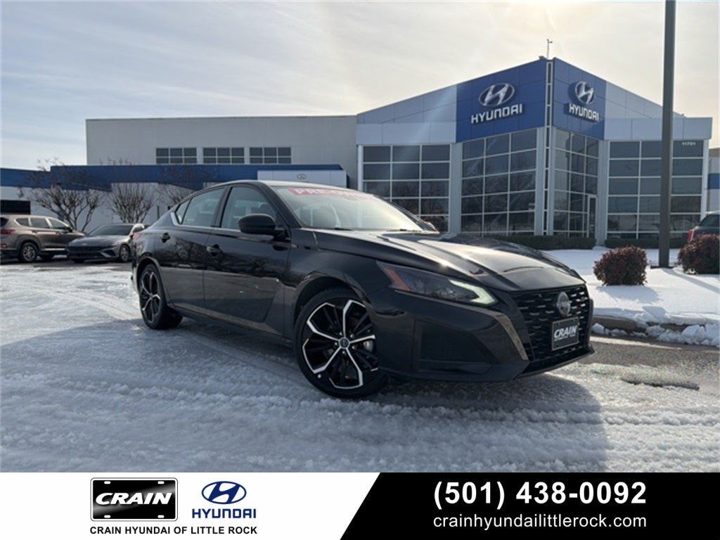 2024 Nissan Altima 2.5 SR