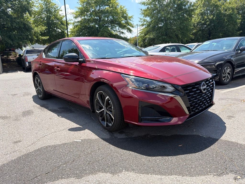 2025 Nissan Altima 2.5 SR