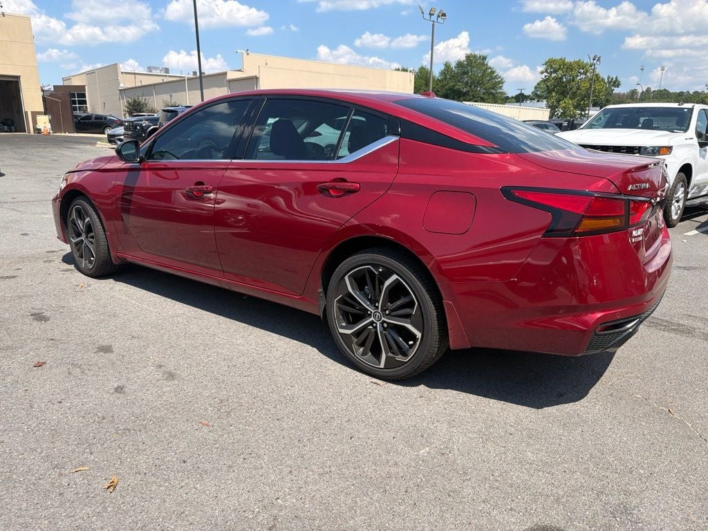 2025 Nissan Altima 2.5 SR