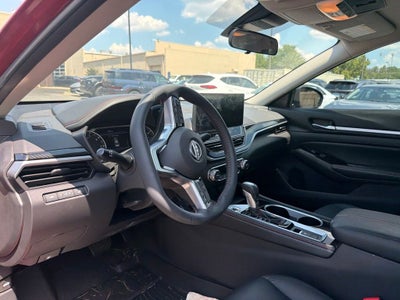 2025 Nissan Altima 2.5 SR