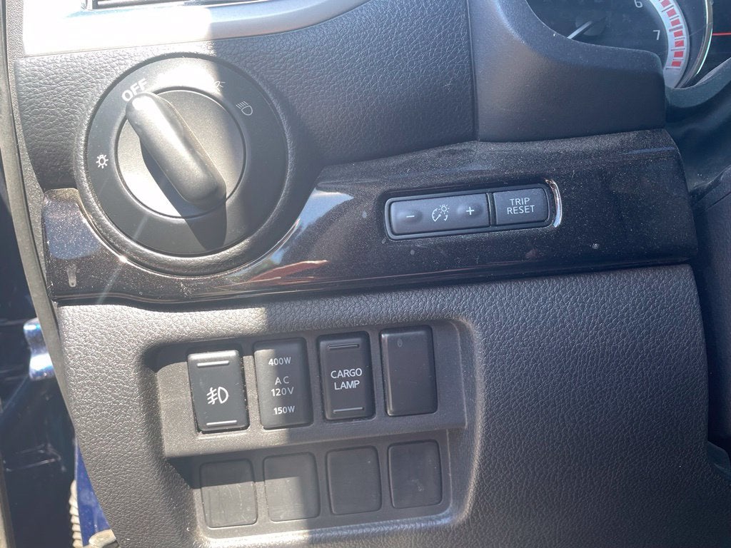 2019 Nissan Titan SV