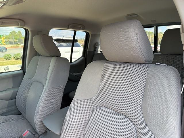 2020 Nissan Frontier SV