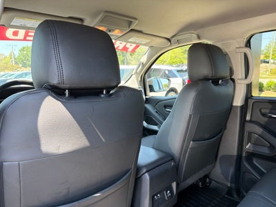 2022 Nissan Frontier SV Convenience Pkg, Technology Pkg