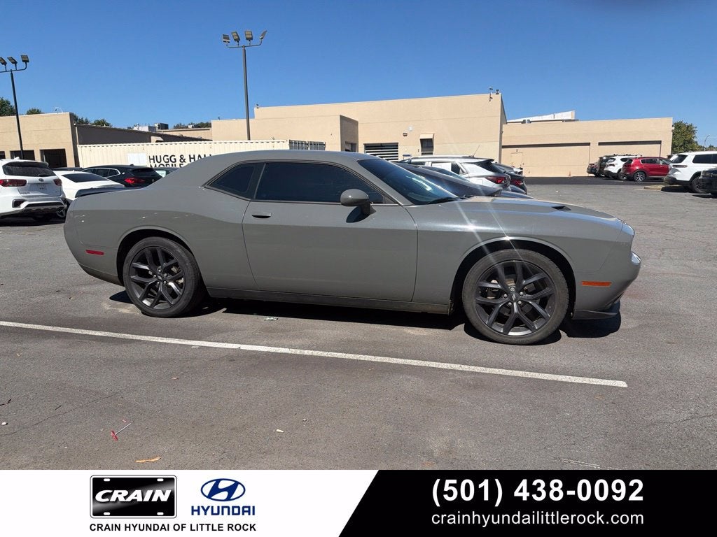 2023 Dodge Challenger SXT Clean CarFax, One Owner, Moonroof, Blacktop Pkg