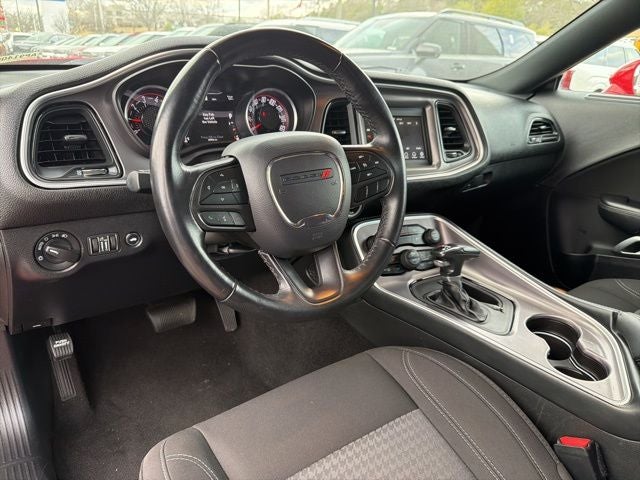 2022 Dodge Challenger SXT