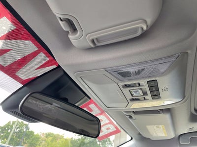 2025 Toyota RAV4 XLE One Owner, Low Miles