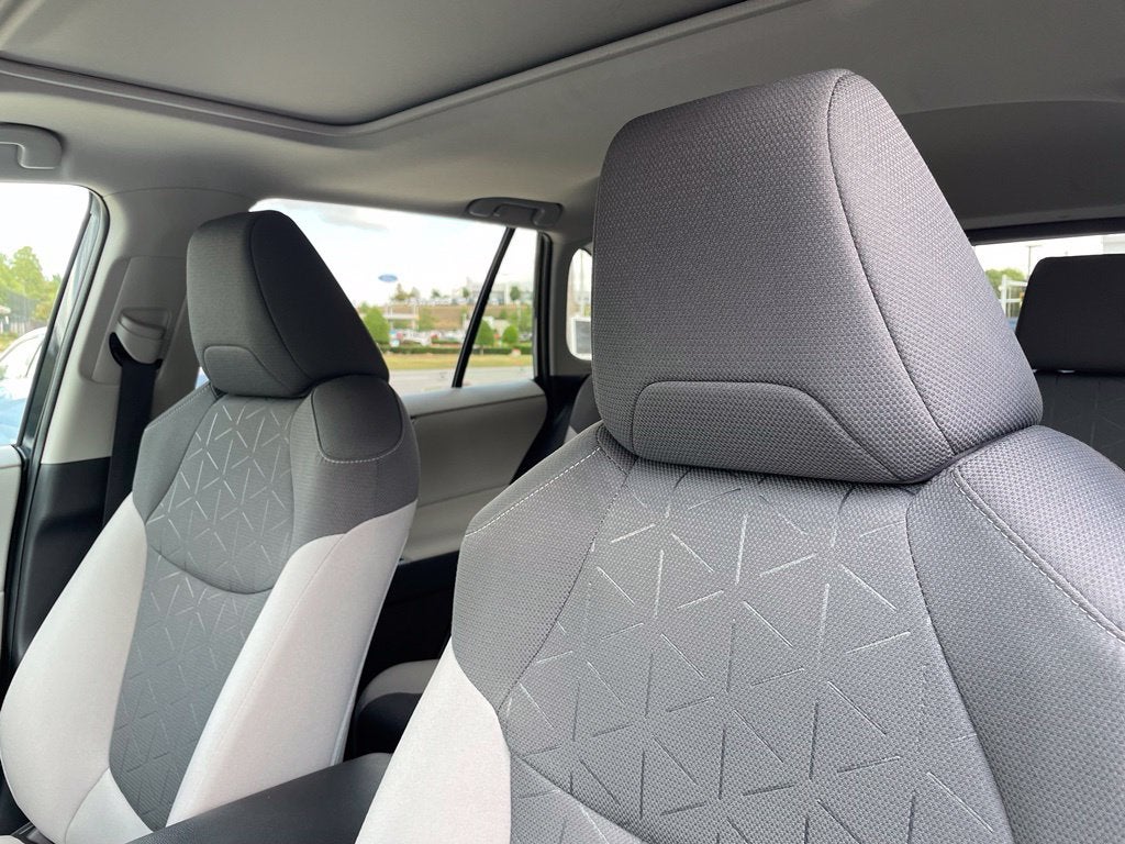 2025 Toyota RAV4 XLE One Owner, Low Miles