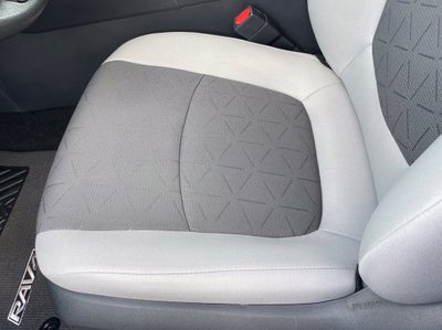 2025 Toyota RAV4 XLE One Owner, Low Miles