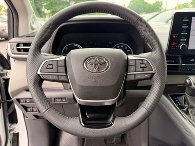 2023 Toyota Sienna Limited 7 Passenger