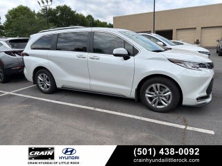 2023 Toyota Sienna Limited 7 Passenger