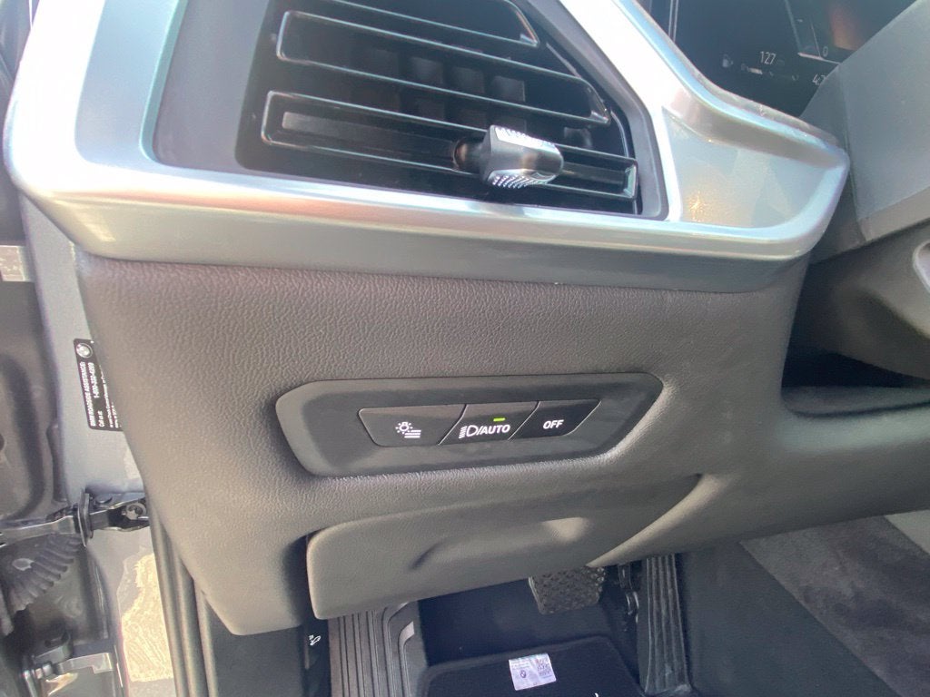 2024 BMW X5 xDrive40i One Owner, Leather, Pano Roof