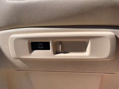 2020 BMW X5 sDrive40i Pano Roof, Leather