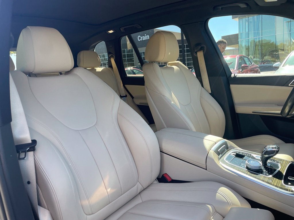 2020 BMW X5 sDrive40i Pano Roof, Leather
