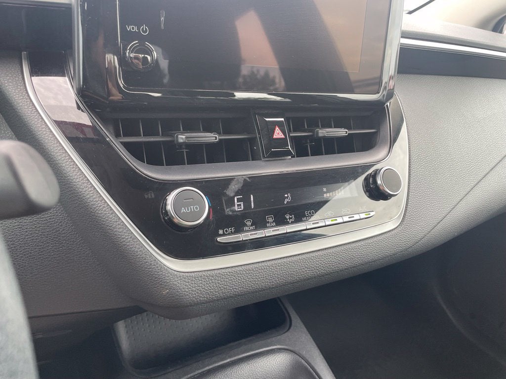 2024 Toyota Corolla LE Clean CarFax, One Owner