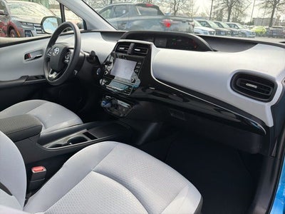 2020 Toyota Prius LE