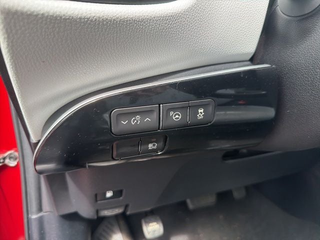 2020 Toyota Prius LE