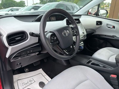 2020 Toyota Prius LE