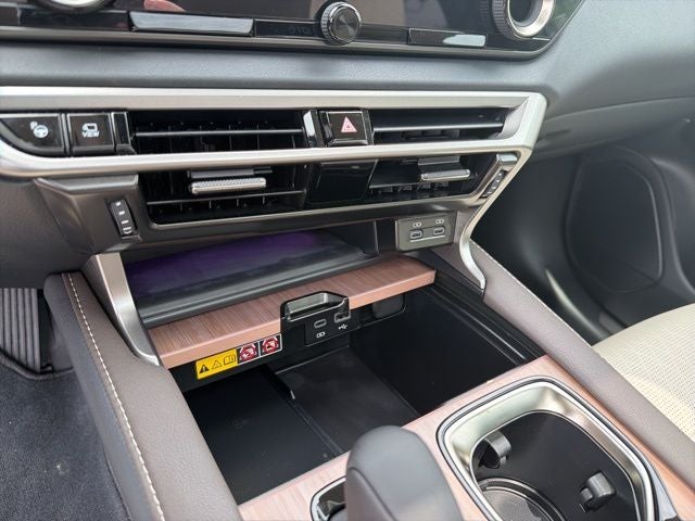 2025 Lexus RX 450h+ Luxury