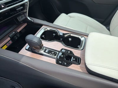 2025 Lexus RX 450h+ Luxury