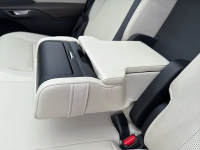 2025 Lexus RX 450h+ Luxury