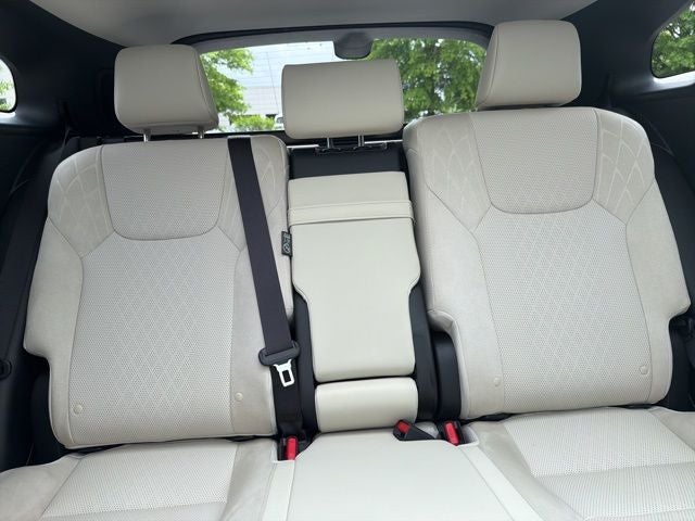 2025 Lexus RX 450h+ Luxury