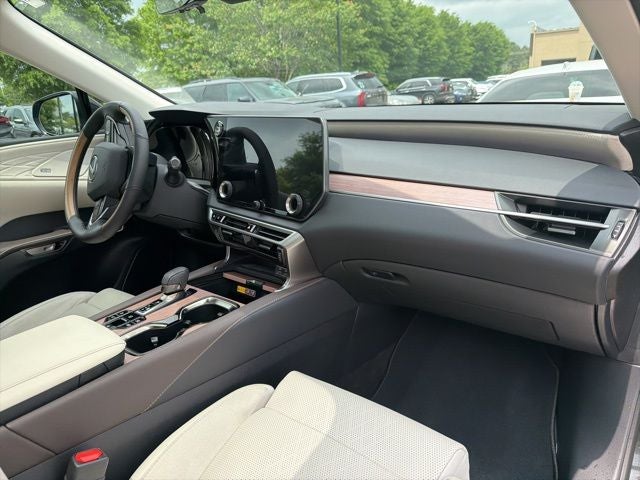 2025 Lexus RX 450h+ Luxury