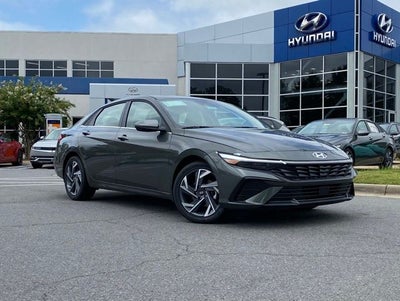 2025 Hyundai Elantra Limited
