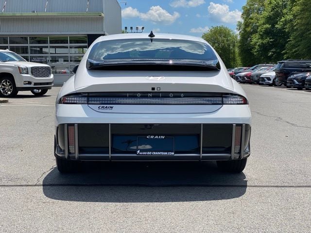2025 Hyundai IONIQ 6 SE