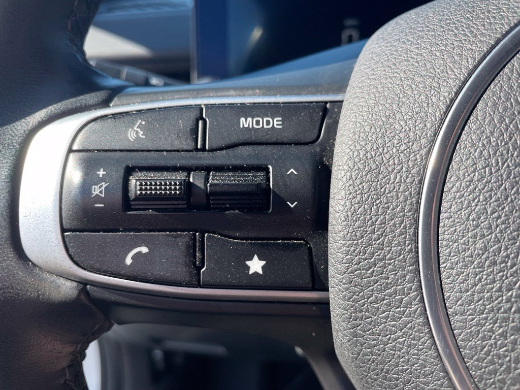 2025 Kia K5 GT-Line Pano Roof, BOSE Audio
