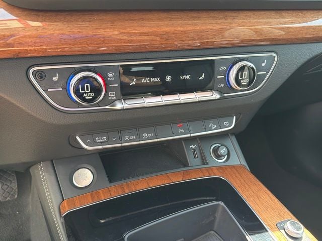 2021 Audi Q5 45 Premium Plus quattro
